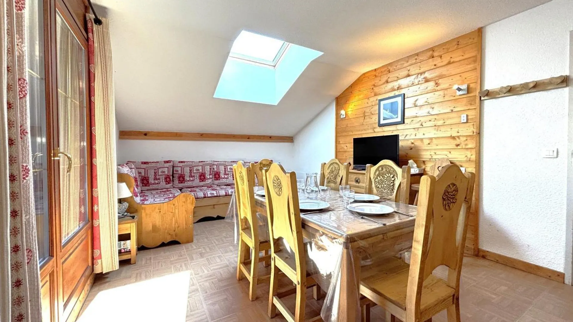 Appartement Pour 6 Pers. Avec Piscine Et Parking Privatif - Fr-1-505-109 Флюме