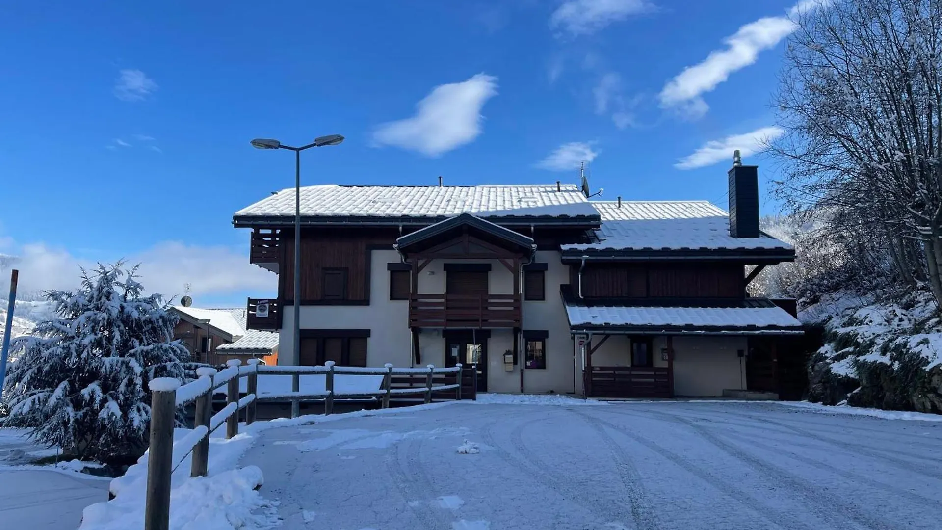 Апартаменты Appartement Pour 6 Pers. Avec Piscine Et Parking Privatif - Fr-1-505-109 Флюме